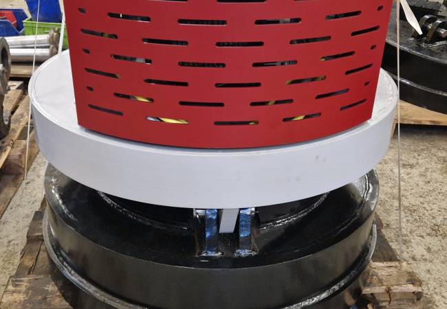 New Mutley hydraulic magnets