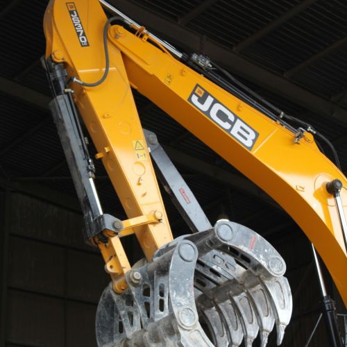 Bespoke HDG 37 - JCB -11.JPG